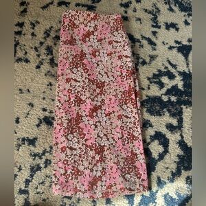 Lou & Grey Floral Biker Shorts Size M